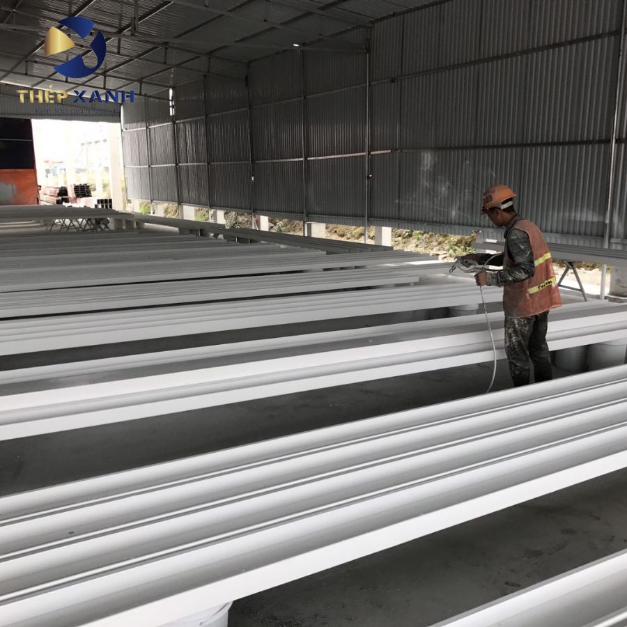 Vì sao cần phải biết cách tính khối lượng sơn sắt thép?